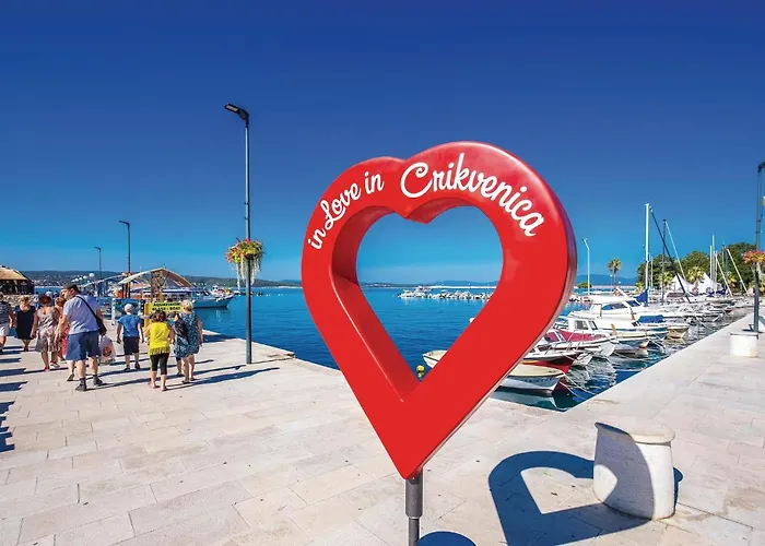 1 Bedroom In Apartament *